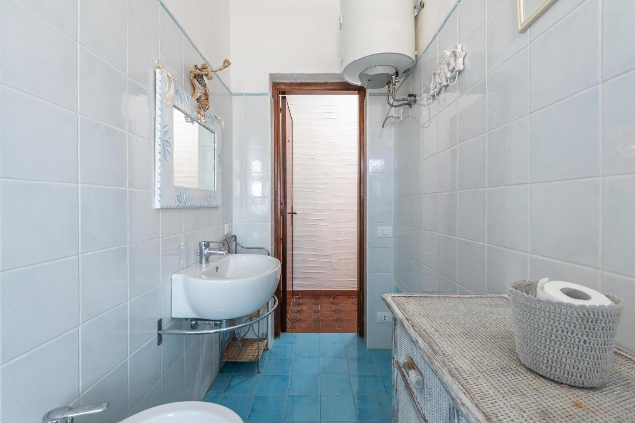 Vila Casa Nicoleup Porto Columbu - Perd'E Sali Exteriér fotografie