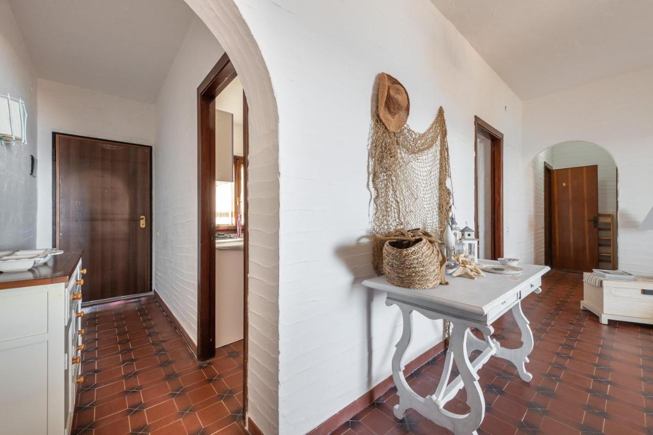 Vila Casa Nicoleup Porto Columbu - Perd'E Sali Exteriér fotografie